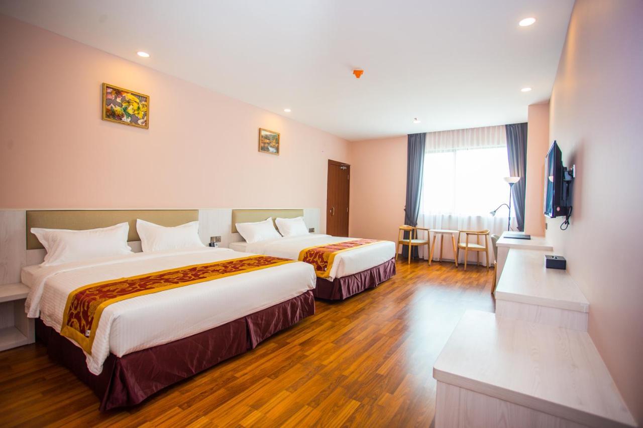 ג'והור בהרו Austin Park Hotel מראה חיצוני תמונה