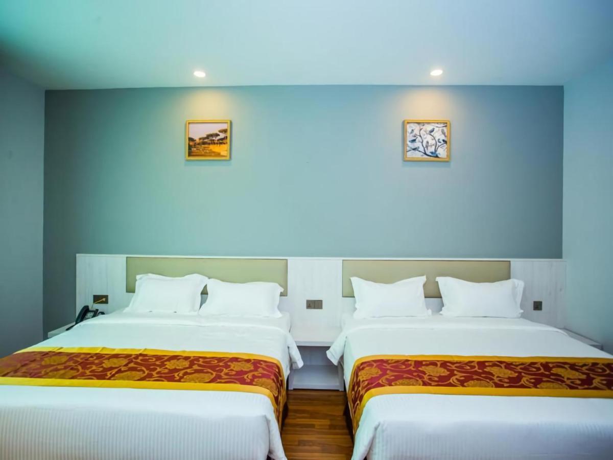 ג'והור בהרו Austin Park Hotel מראה חיצוני תמונה