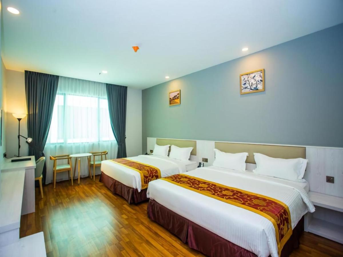 ג'והור בהרו Austin Park Hotel מראה חיצוני תמונה